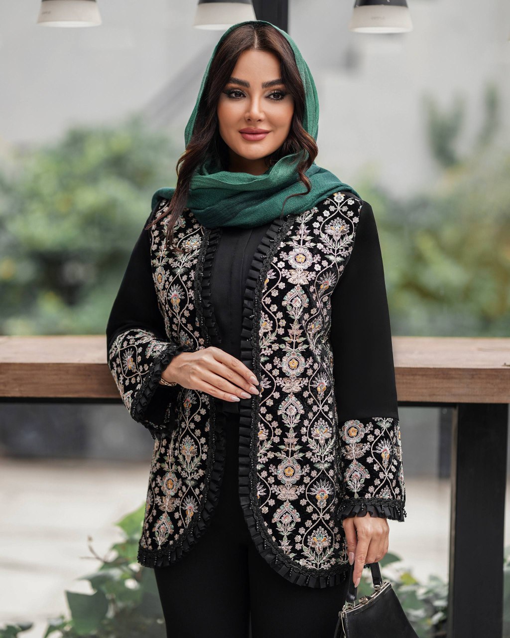 مانتو کتی زنانه سنگدوزی مدل سونا