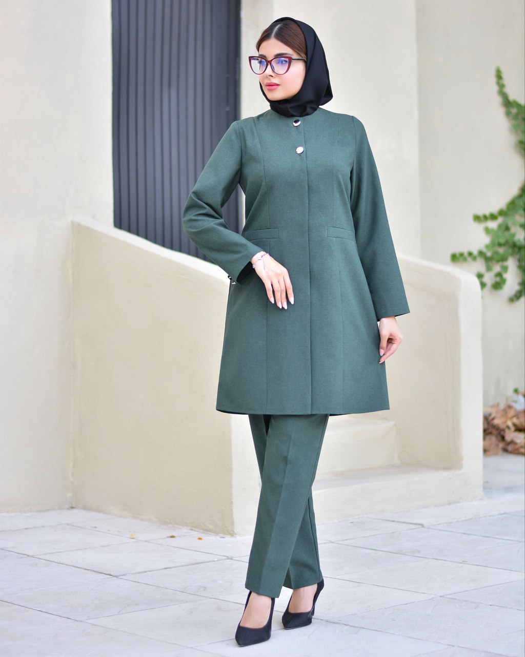 مانتو شلوار اداری مدل ساغر کد ۷۲۰
