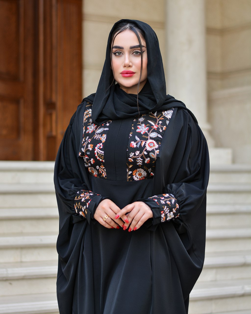 مانتو عبایی فادیا کد ۵۱۸